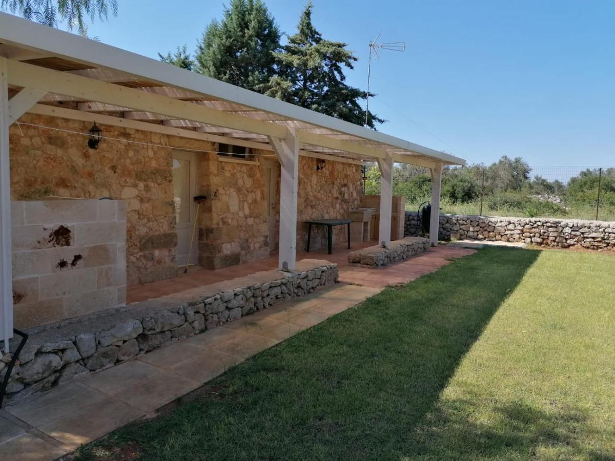 Agriturismo Allu Ruvezzu Bed and Breakfast Torre Mozza Exterior foto